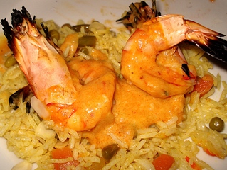Gambas grill�es, sauce sp�ciale curry
