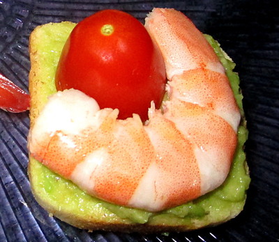 Canap�s de Crevettes roses et Avocat -- 16/12/15