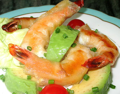 Gambas croustillantes sur salade d'avocat -- 29/07/14